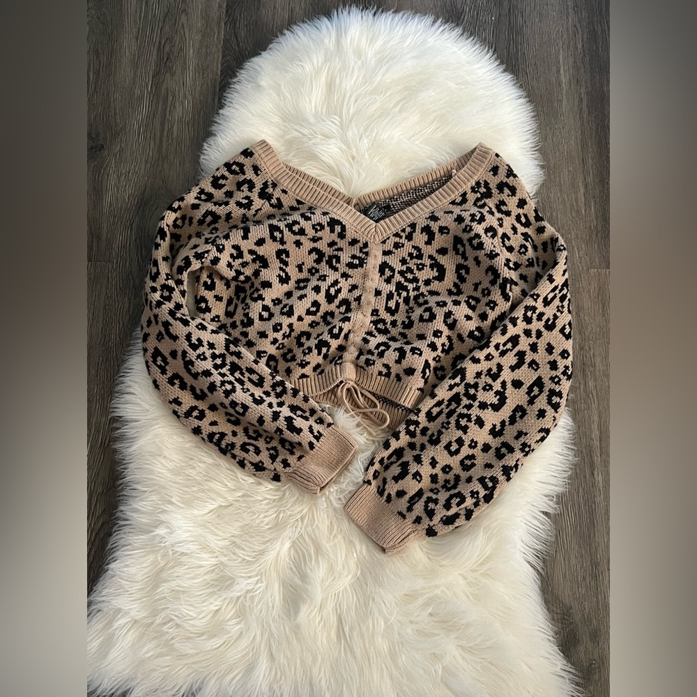Leopard print sweater